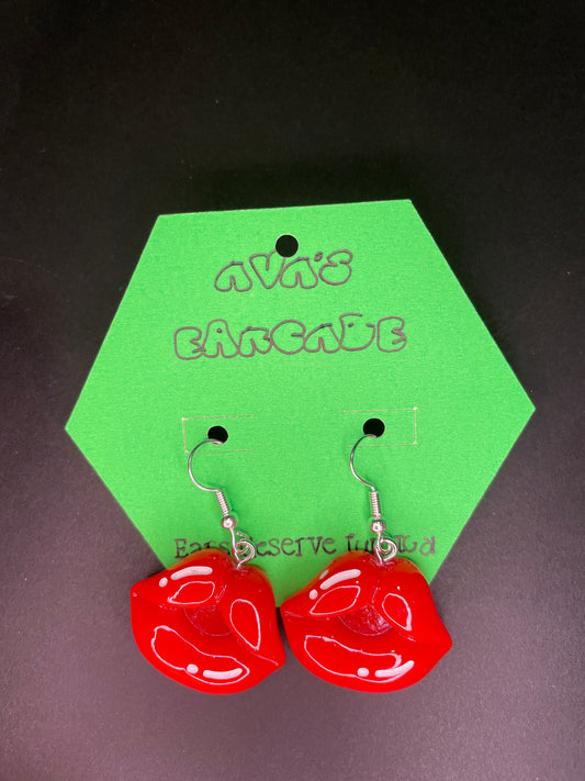 Pucker Up Valentines Earrings